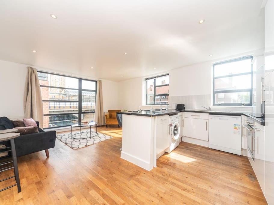 Bright & Modern 2-Bed Apartment In Vibrant East London Ngoại thất bức ảnh